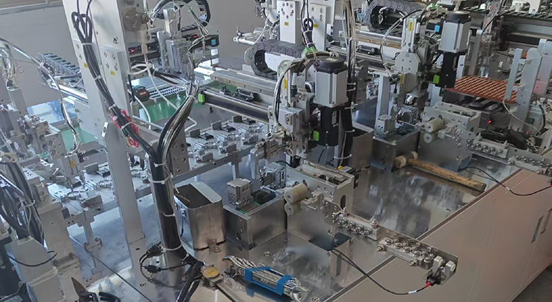 淺談精密組裝對位自動(dòng)化設(shè)備的應(yīng)用場景以及使用注意事項(xiàng)